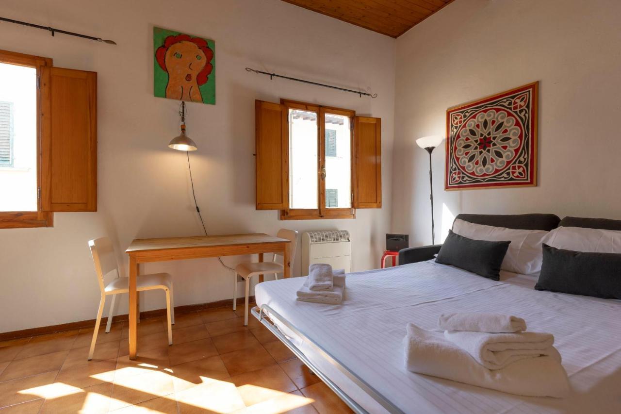 San Frediano Loft Apartment ฟลอเรนซ์ ภายนอก รูปภาพ