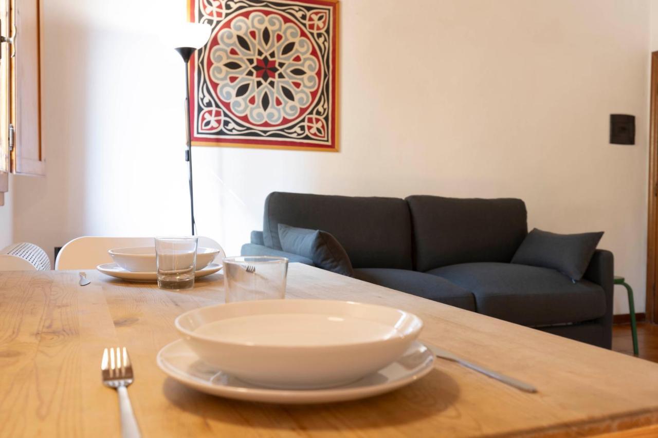 San Frediano Loft Apartment ฟลอเรนซ์ ภายนอก รูปภาพ